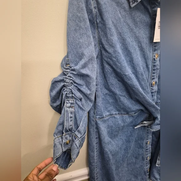 Heartloom Denim Shirt Dress with Tie Waist - Blue MEDIUM - Picture 4 of 6